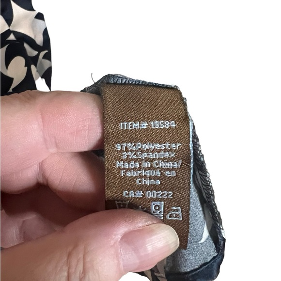 A Jessica blouse in size 14 petites - Picture 4 of 6